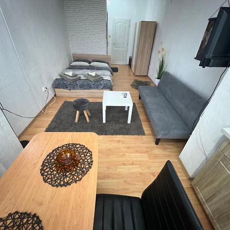 Мини Студио Рози Sandanski Buitenkant foto